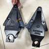 Pi&egrave;ces de camion SHACMAN Shacman Delong F3000 M3000 X3000 SZ970000736, support avant gauche &agrave; ressort avant